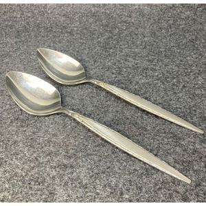 Set Of 2 Oneida VENETIA Solid Serving Spoons Tablespoon 8 5/8" Stainless Burnish